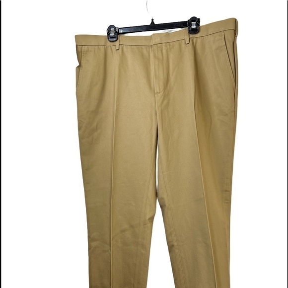 Jos. A. Bank Traveler’s Collection Tailored Fit Non-Iron Khaki Pants - Picture 5 of 14